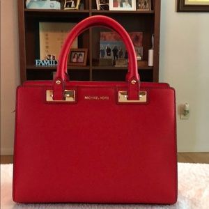 MK Purse